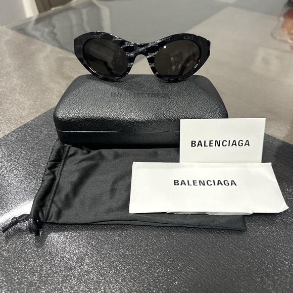 Balenciaga Accessories - BALENCIAGA Cat Eye Black Sunglasses